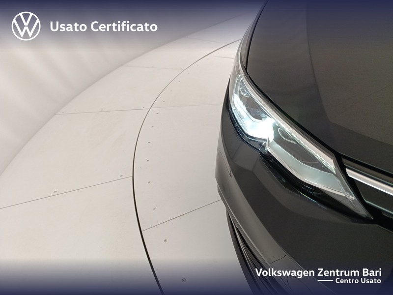 Volkswagen Golf variant 1.0 etsi evo life 110cv dsg - 23