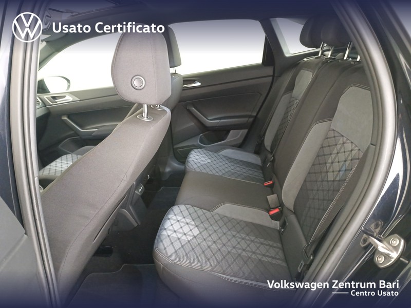 Volkswagen Taigo 1.0 tsi r-line 115cv dsg - 17