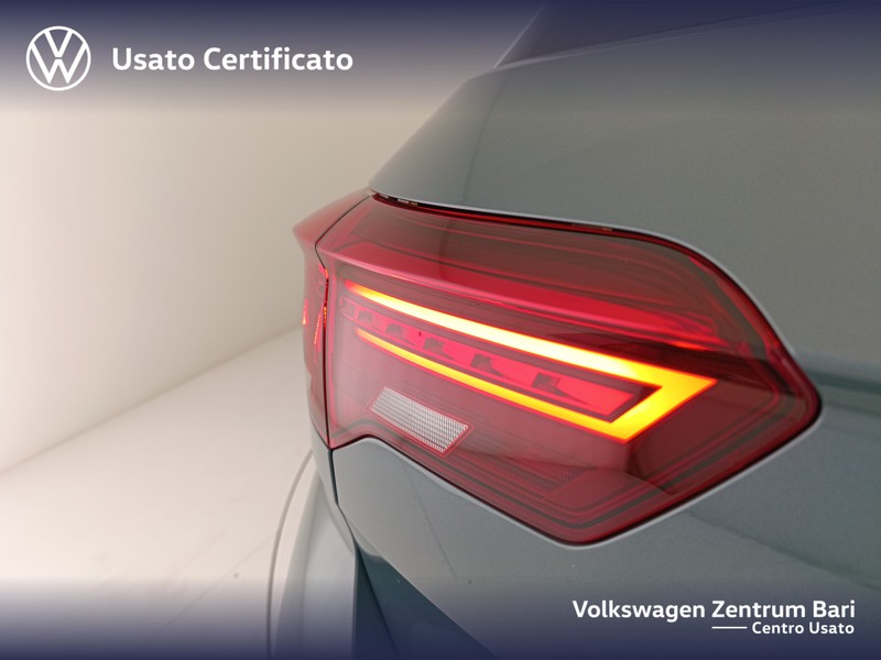 Volkswagen T-Roc 1.0 tsi style 110cv - 18