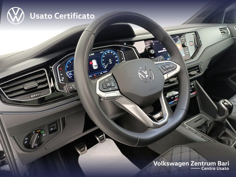 Volkswagen Taigo 1.0 tsi r-line 115cv - 17