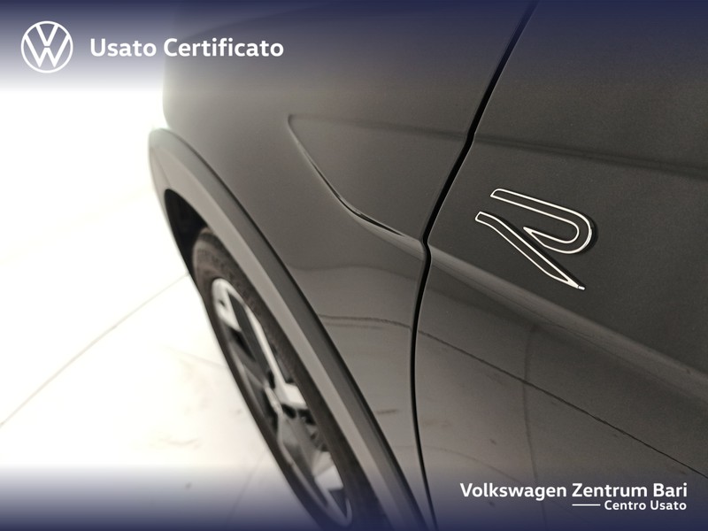 Volkswagen Taigo 1.0 tsi r-line 115cv - 18