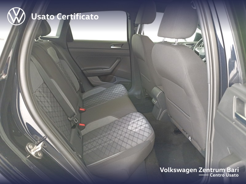 Volkswagen Taigo 1.0 tsi r-line 115cv - 23