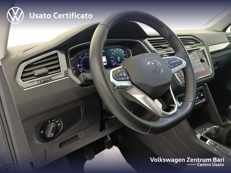 Volkswagen Tiguan 2.0 tdi life 122cv - 14