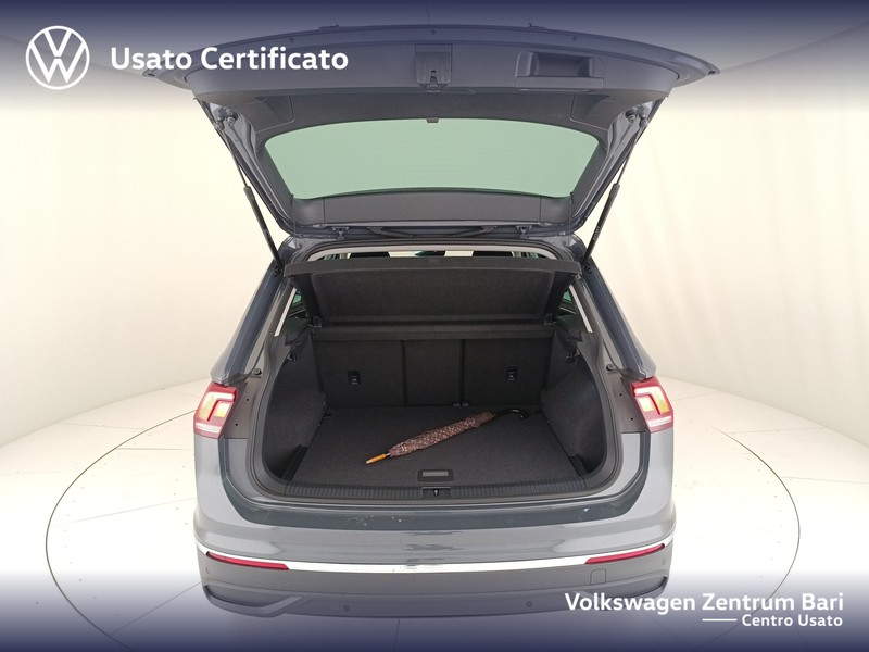 Volkswagen Tiguan 2.0 tdi life 122cv - 19