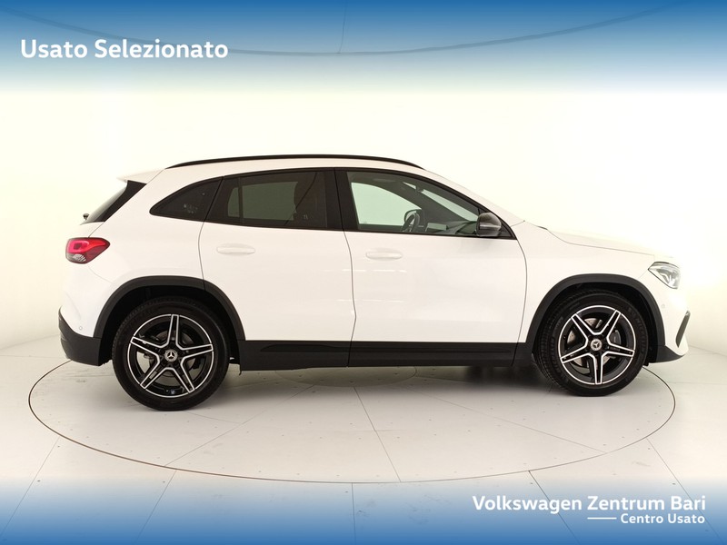 Mercedes GLA 200 d premium auto - 5