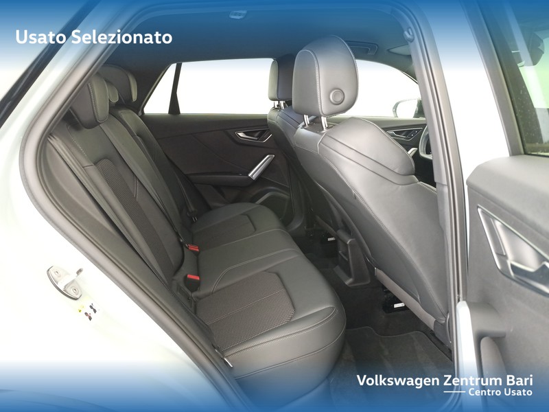 Audi Q2 35 2.0 tdi s line edition quattro s-tronic - 22