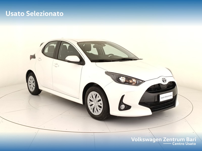 Toyota Yaris 1.5h active - 4