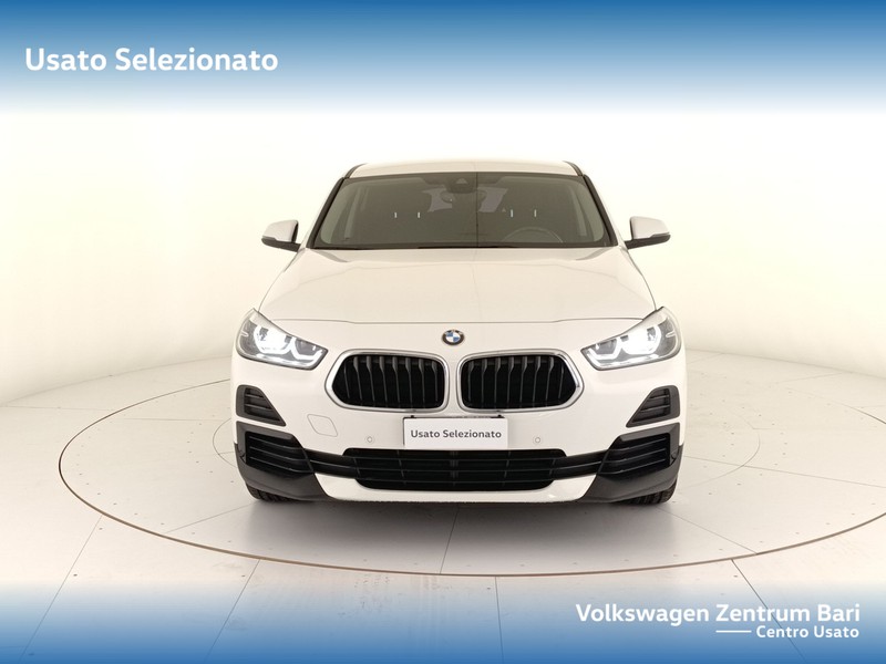 BMW X2 sdrive18d business x auto - 3