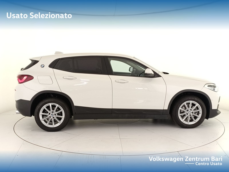 BMW X2 sdrive18d business x auto - 5