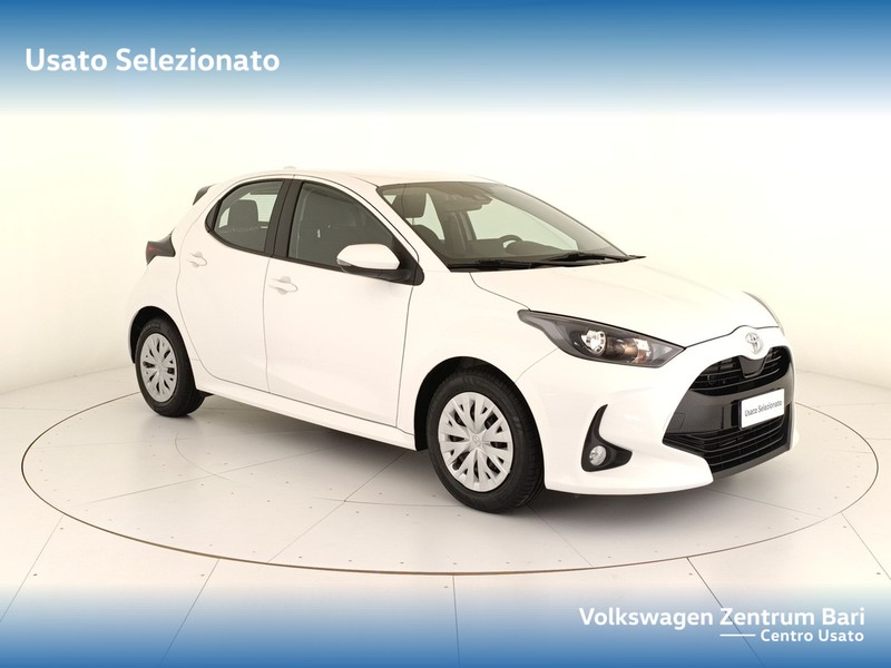 Toyota Yaris 1.0 active - 4