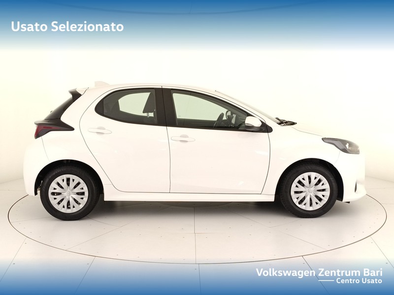 Toyota Yaris 1.0 active - 5