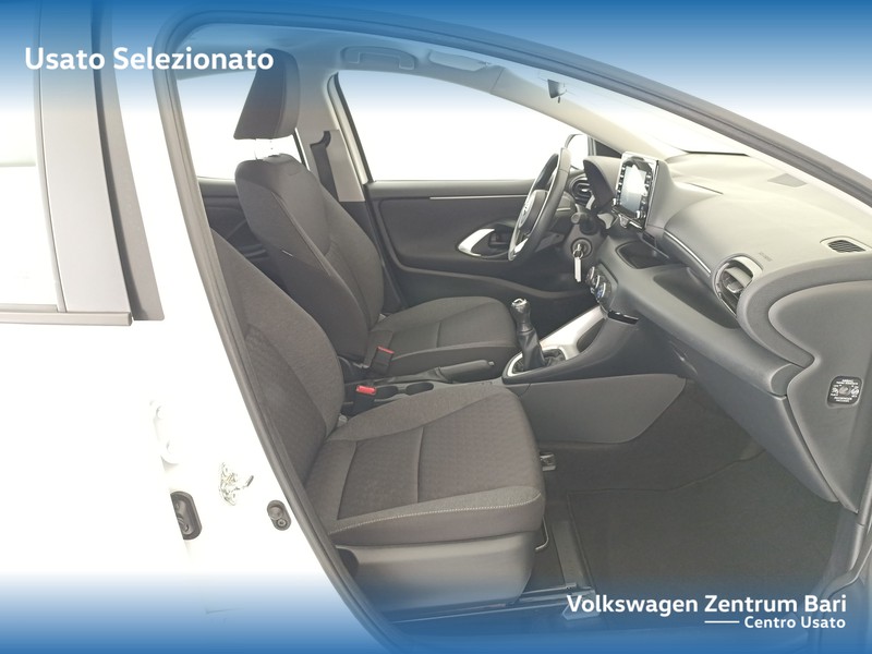 Toyota Yaris 1.0 active - 22