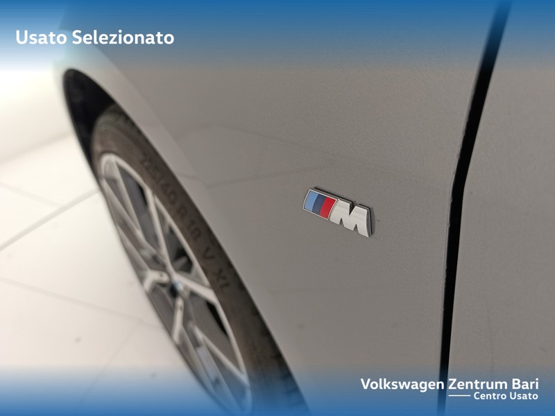 BMW Serie 2 218d gran coupe msport exterior - 16