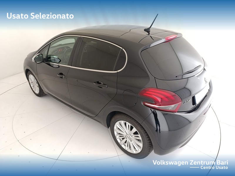 Peugeot 208 5p 1.2 puretech allure 82cv - 17