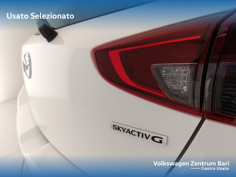 Mazda 2 1.5 homura 75cv - 17