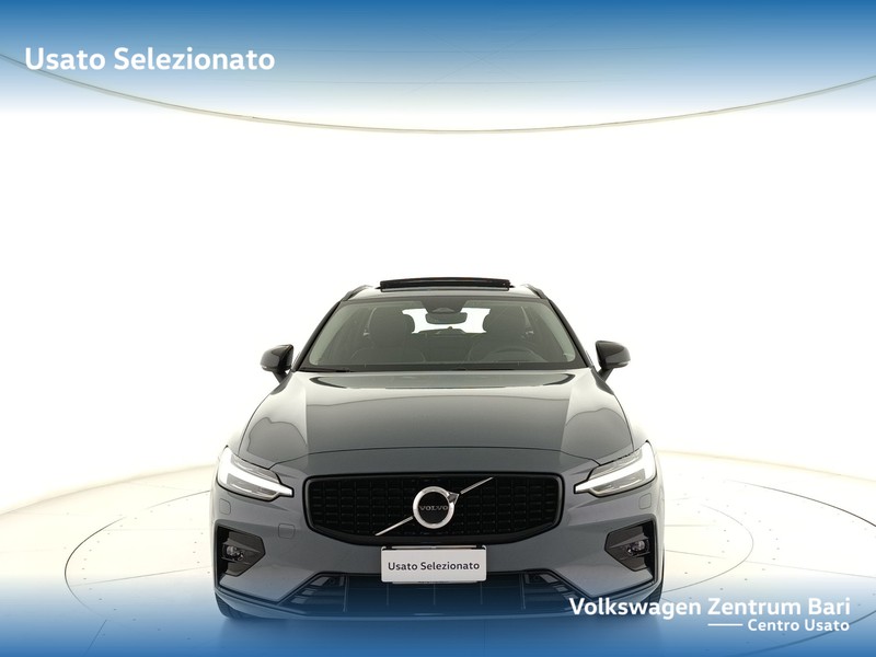 Volvo V60 2.0 b4 ultimate dark auto - 3