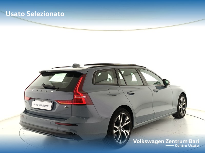 Volvo V60 2.0 b4 ultimate dark auto - 6