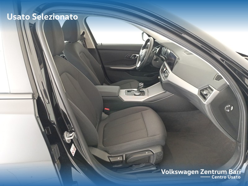 BMW Serie 3 318d mhev 48v business advantage auto - 18