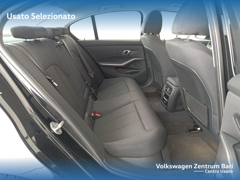 BMW Serie 3 318d mhev 48v business advantage auto - 19