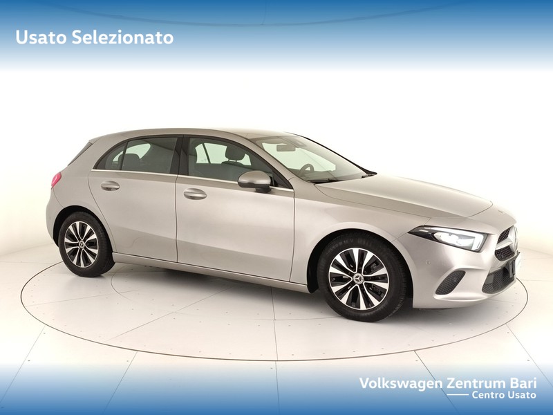 Mercedes Classe A 180 d business extra auto - 4