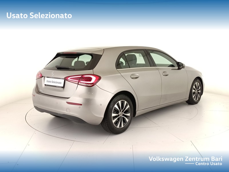 Mercedes Classe A 180 d business extra auto - 6