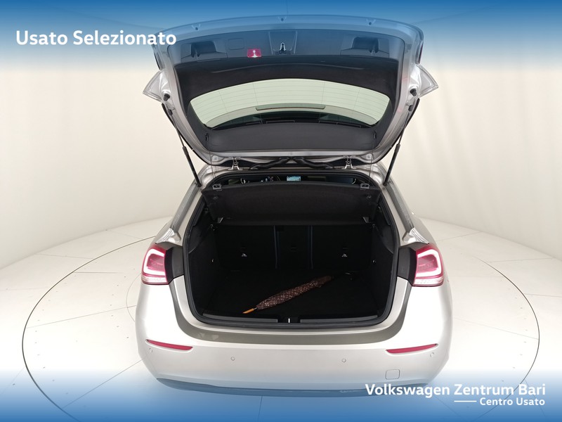 Mercedes Classe A 180 d business extra auto - 18