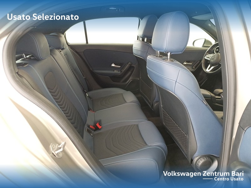 Mercedes Classe A 180 d business extra auto - 19
