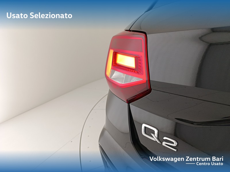 Audi Q2 30 2.0 tdi business - 18