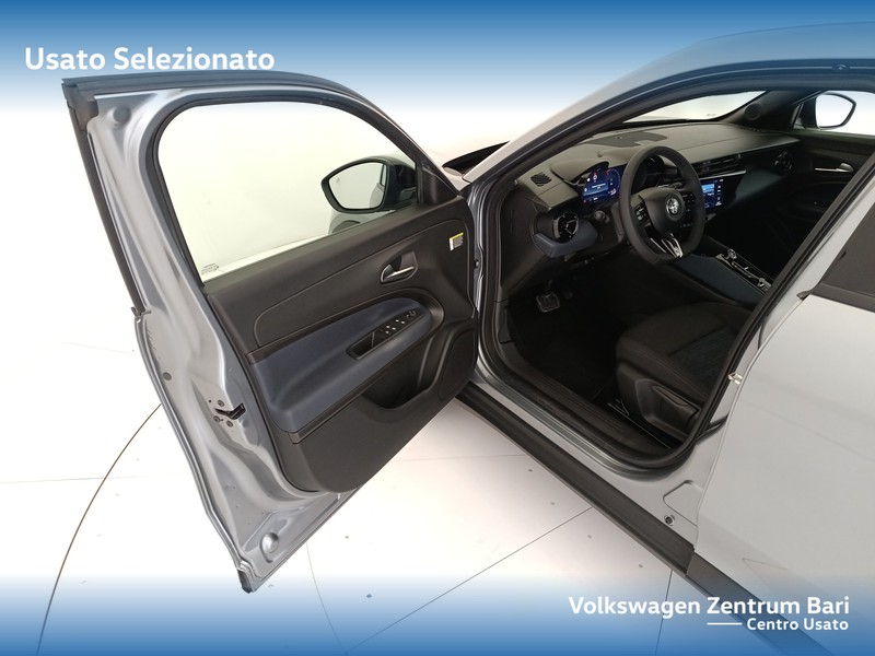 Alfa Romeo Junior 1.2 ibrida 145cv edct6 - 12