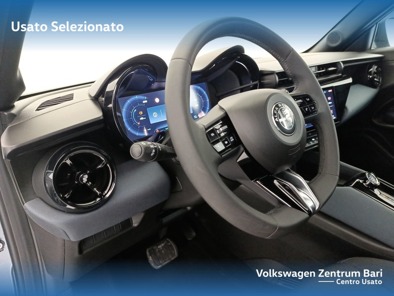 Alfa Romeo Junior 1.2 ibrida 145cv edct6 - 14