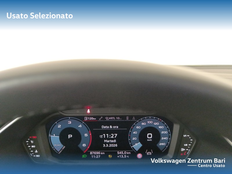 Audi Q3 35 2.0 tdi business advanced s-tronic - 10