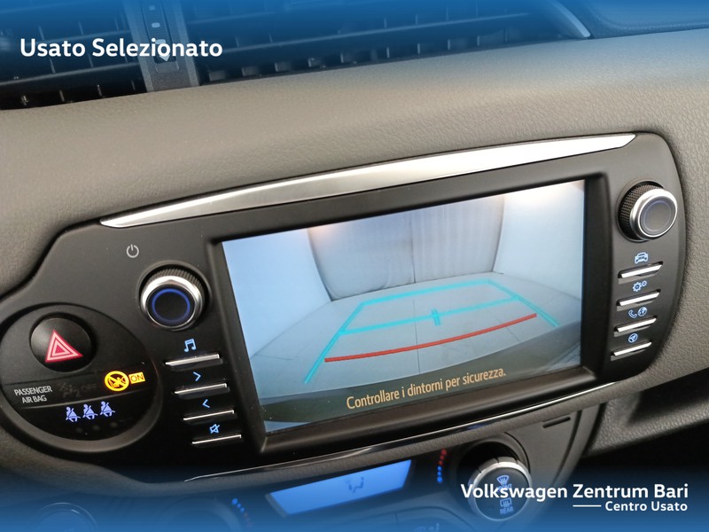 Toyota Yaris 5p 1.5h active my18 - 10