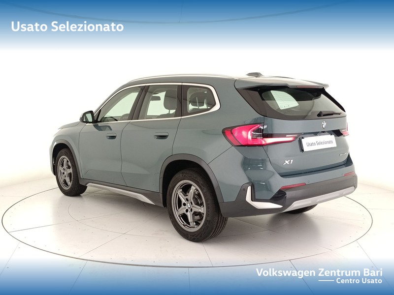 BMW X1 xdrive20d mhev 48v x-line auto - 8