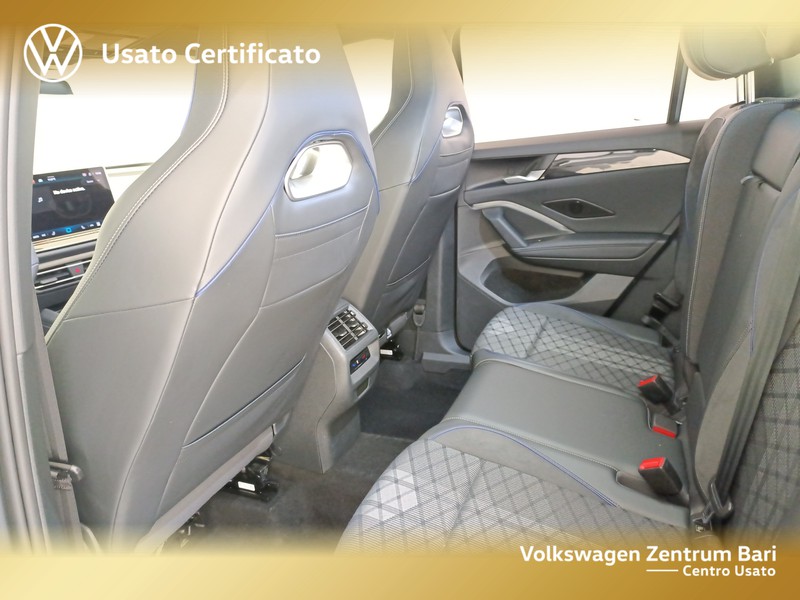 Volkswagen Tiguan 2.0 tdi r-line 150cv dsg - 19