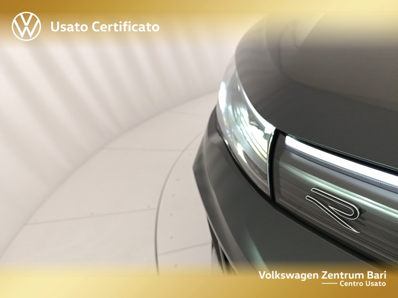 Volkswagen Tiguan 2.0 tdi r-line 150cv dsg - 24