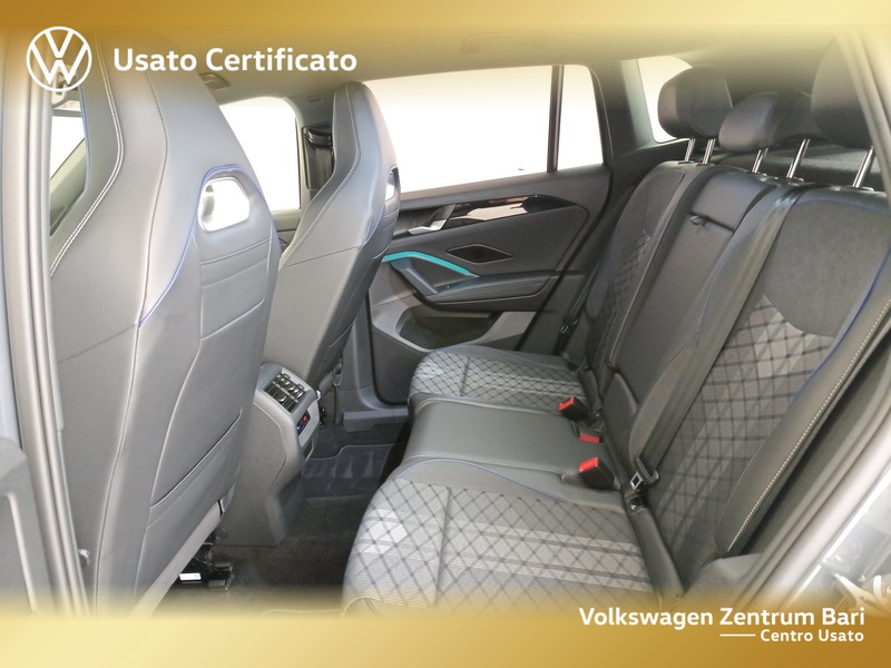 Volkswagen Tiguan 2.0 tdi r-line 150cv dsg - 19