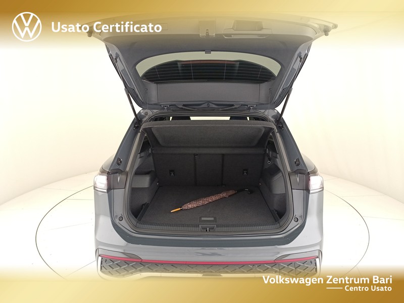 Volkswagen Tiguan 2.0 tdi r-line 150cv dsg - 21