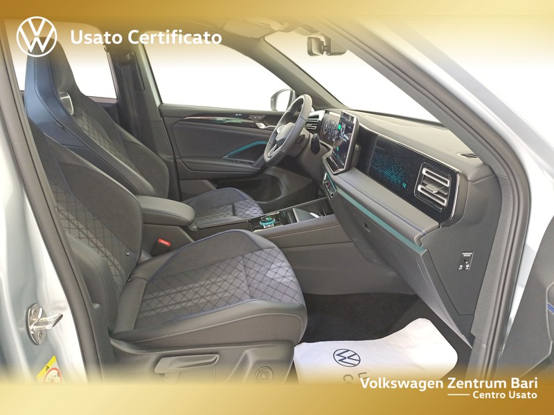 Volkswagen Tiguan 2.0 tdi r-line 150cv dsg - 21