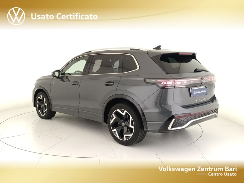 Volkswagen Tiguan 2.0 tdi r-line 150cv dsg - 8