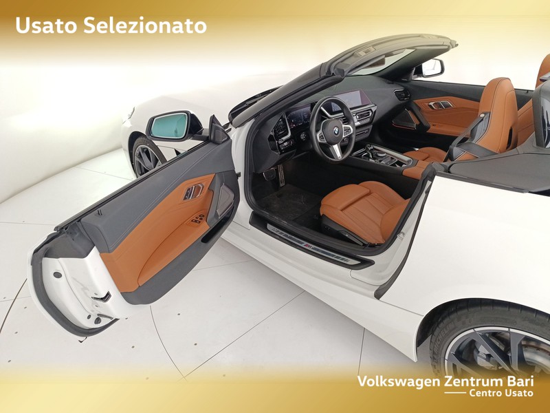 BMW Z4 sdrive 20i msport auto - 12