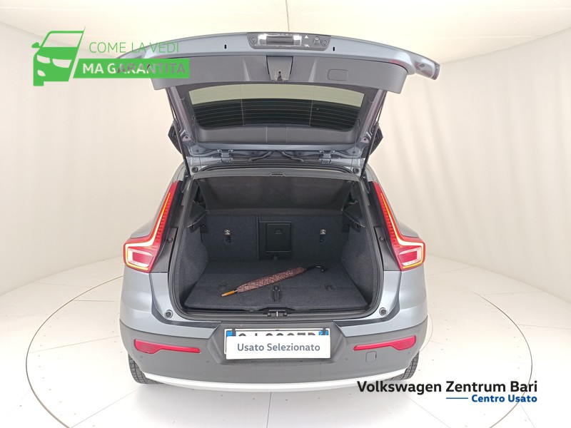 Volvo XC40 2.0 d3 momentum awd geartronic my20 - 16