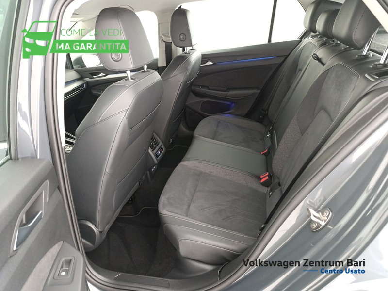 Volkswagen Golf 2.0 tdi style 150cv dsg - 17