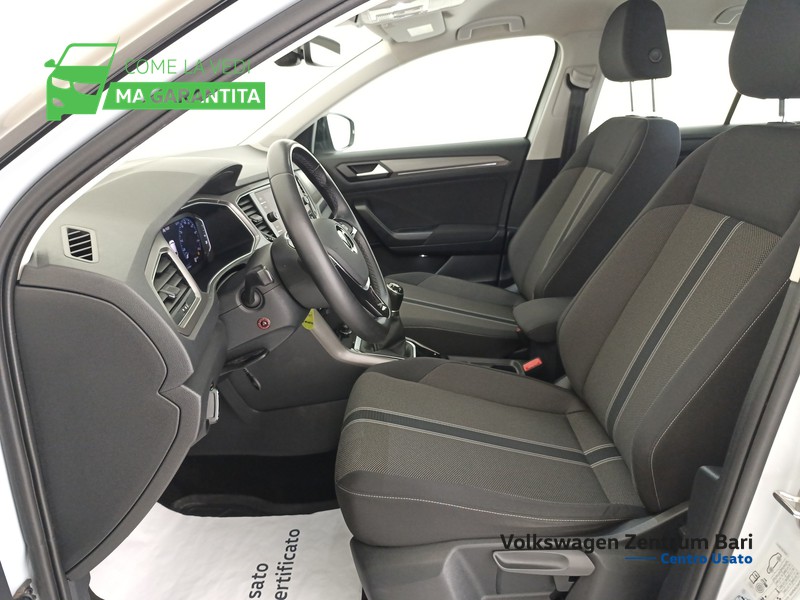 Volkswagen T-Roc 1.0 tsi style 110cv - 12