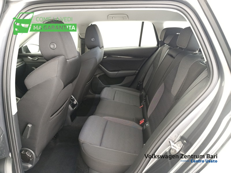 Skoda Octavia wagon 2.0 tdi evo executive 115cv dsg - 14