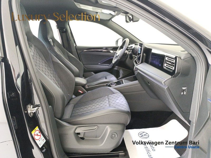 Volkswagen Tiguan 2.0 tdi r-line 150cv dsg - 24