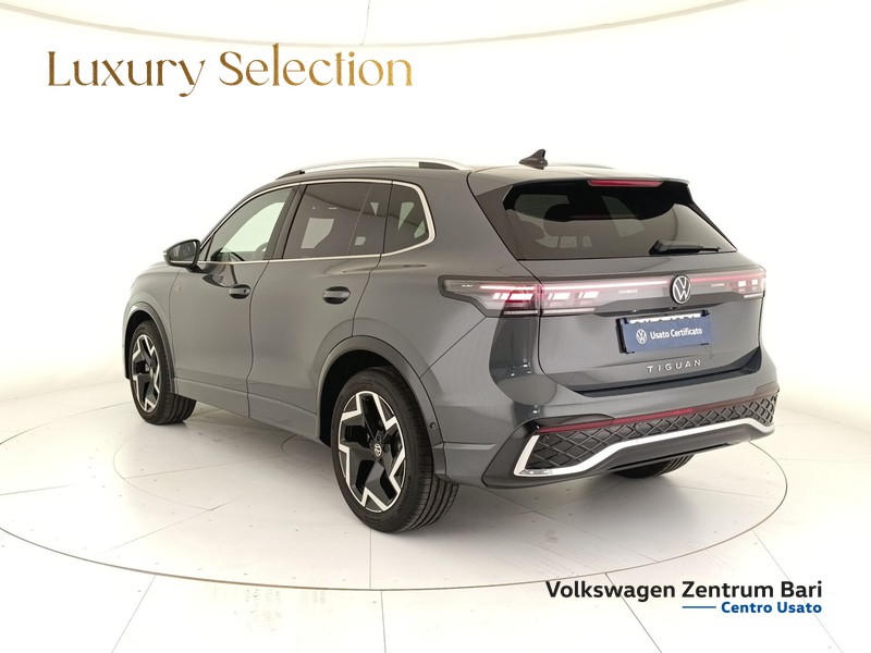 Volkswagen Tiguan 2.0 tdi r-line 150cv dsg - 8