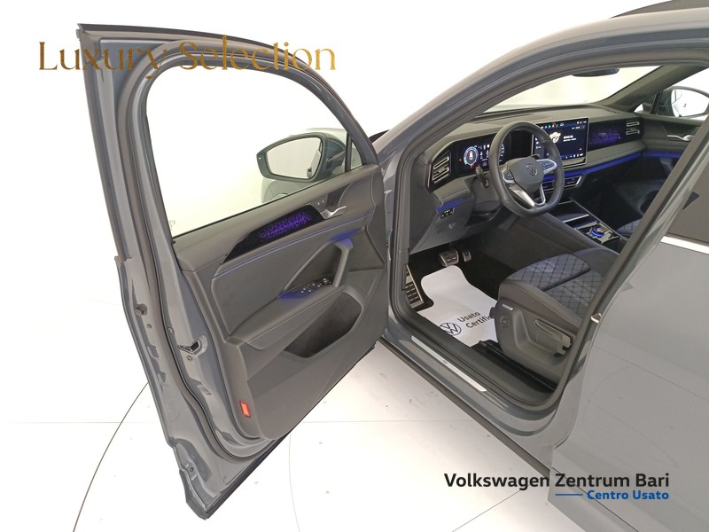 Volkswagen Tiguan 2.0 tdi r-line 150cv dsg - 13