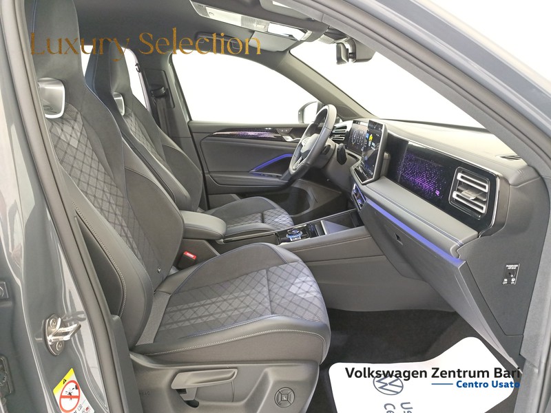 Volkswagen Tiguan 2.0 tdi r-line 150cv dsg - 24