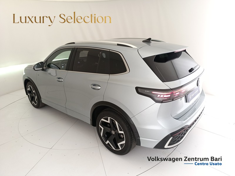 Volkswagen Tiguan 2.0 tdi r-line 150cv dsg - 17