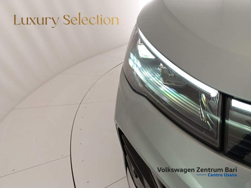 Volkswagen Tiguan 2.0 tdi r-line 150cv dsg - 23